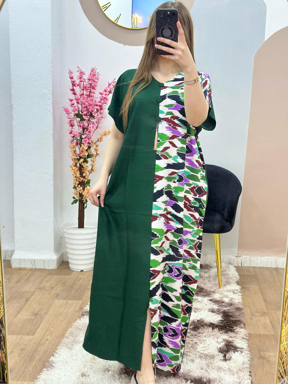 Robe Tasnim