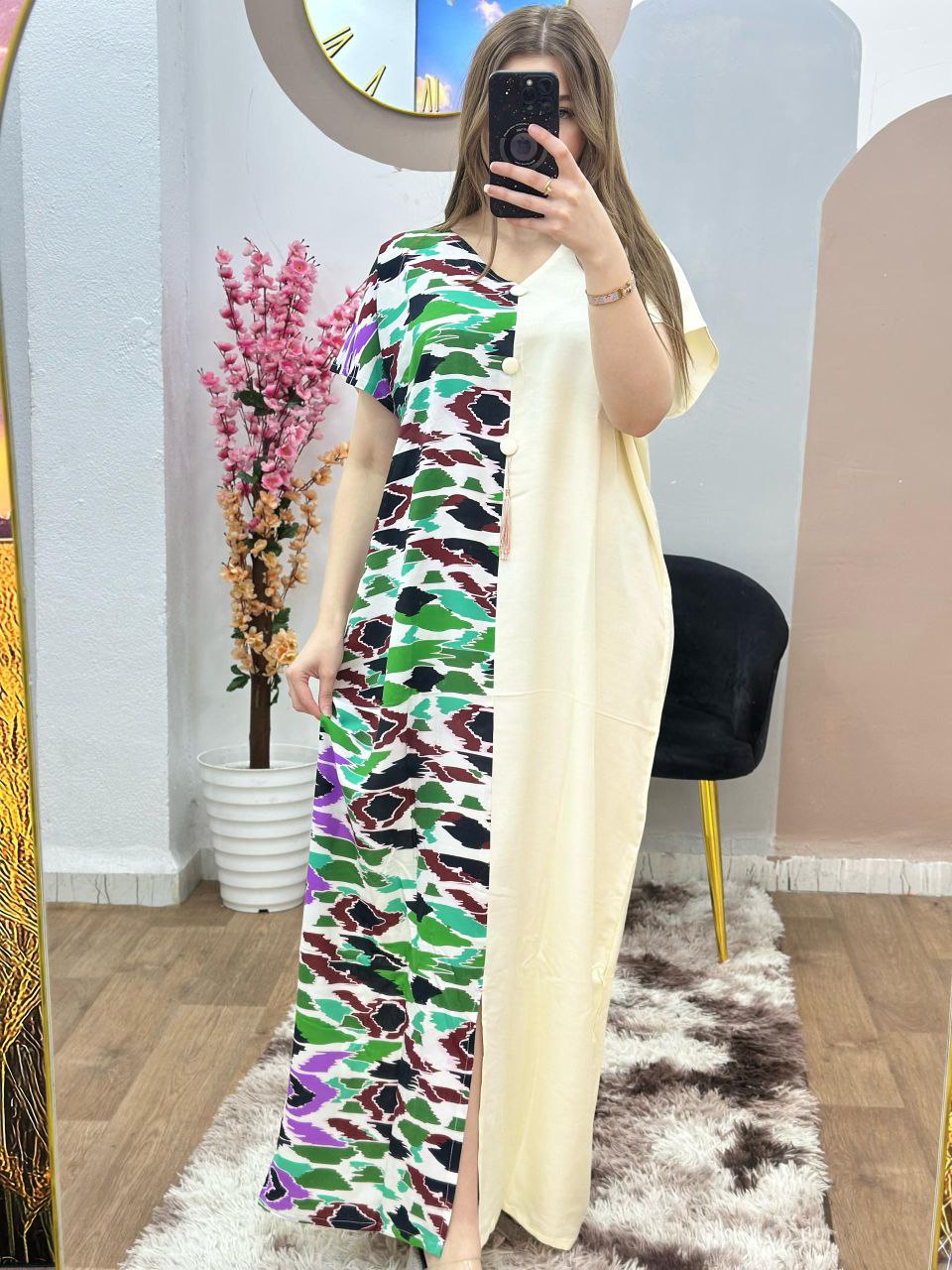 Robe Tasnim